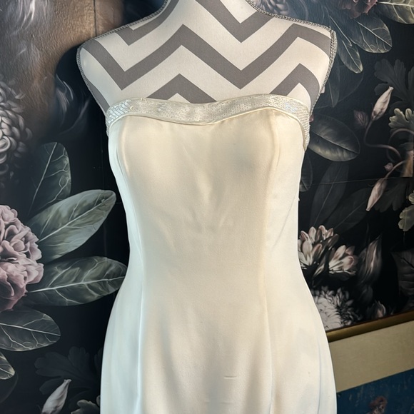 - Stephen Yearick silk column gown. Sequin Bolero. - Picture 5 of 15